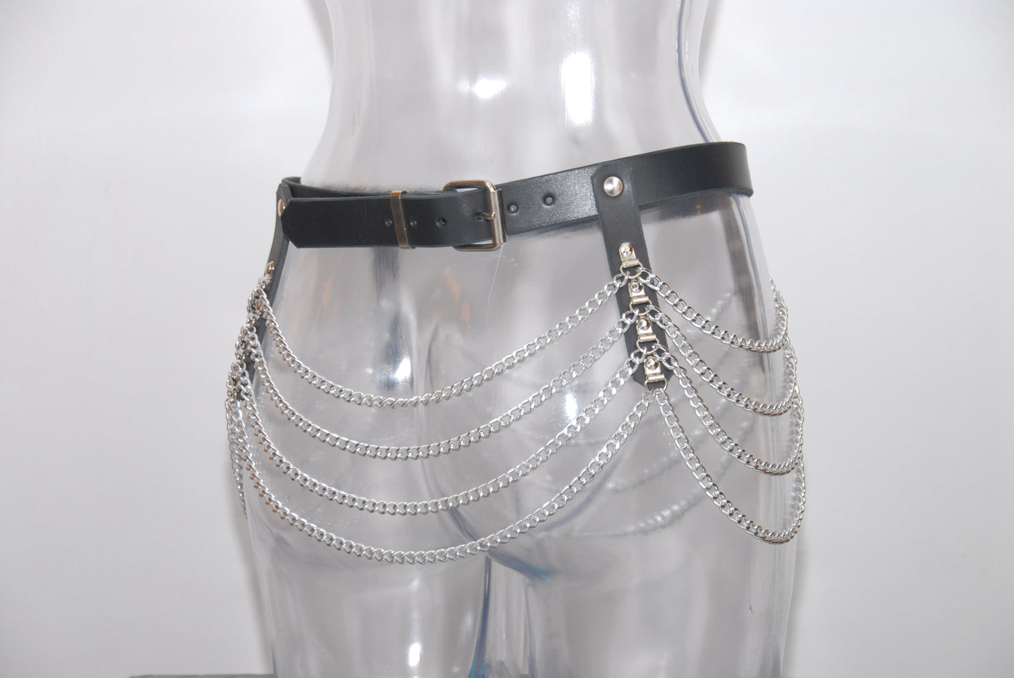 Black Leather Garter Belt with Chains - Bondage, Goth, Fetish, for strippers and exotic dancers